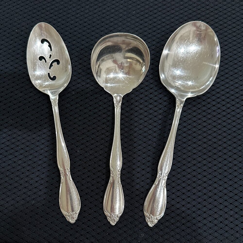 ONIEDA Community Stainless Steel CHATELAINE Pattern